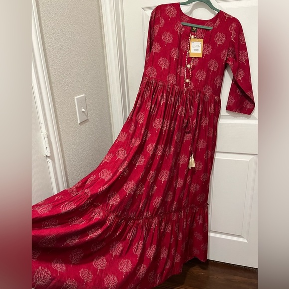 NWT Printed Party Wear Kurti in Wine Maroon Rayon Dress Size 40 - Picture 3 of 10